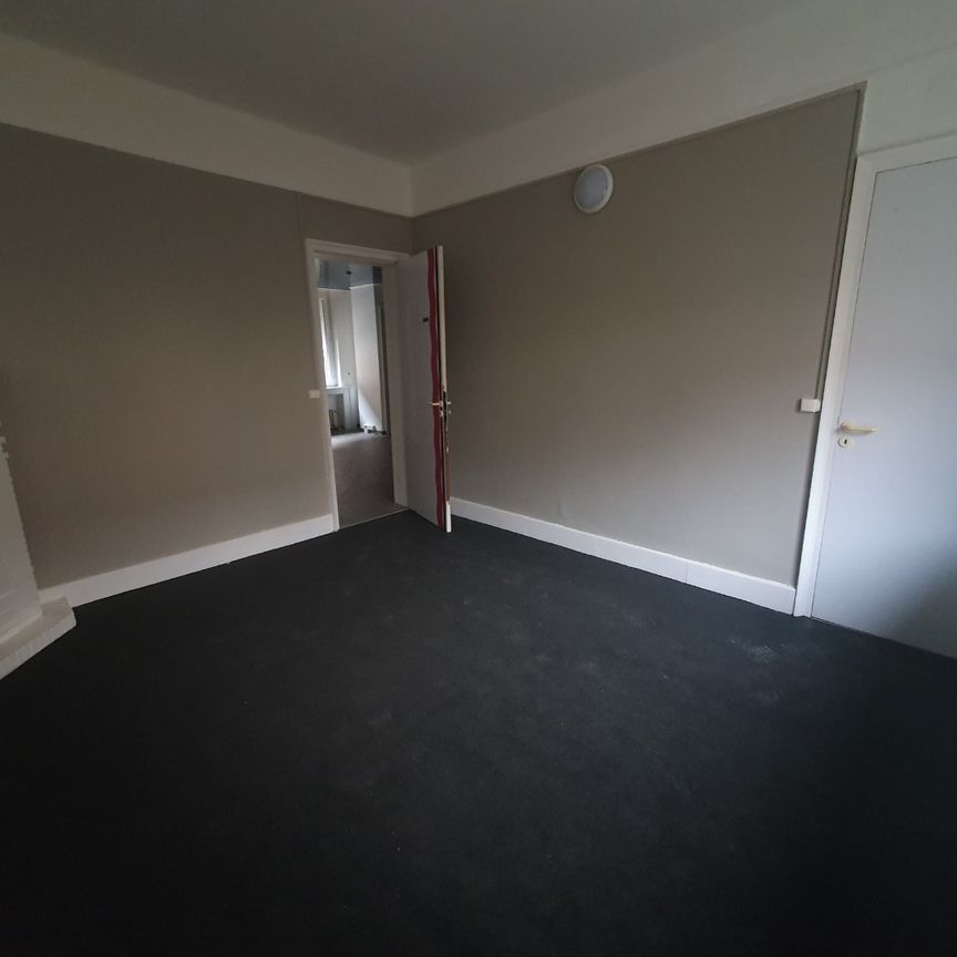 Location Appartement 4 pièces 79m² VALENCIENNES 59300 - Photo 1