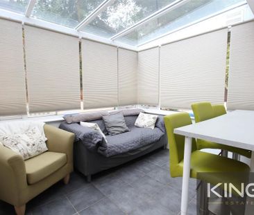 4 bedroom detached bungalow to rent - Photo 2