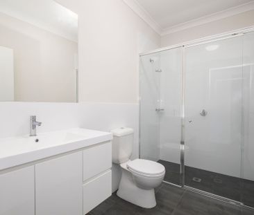 Charming & Spacious Family Home for Lease in Morisset - Photo 1