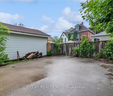 Detached Home For Lease | X8047318 - Photo 2