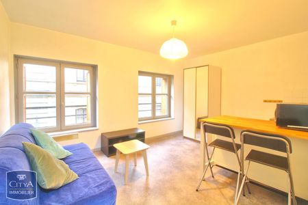 Location Appartement 1 pièce 18m² ST ETIENNE 42000 - Photo 2