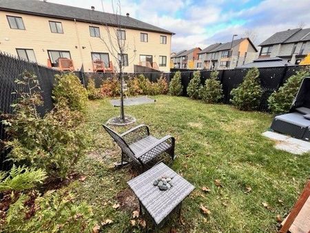 Maison à étages à louer - Gatineau (Gatineau) (Des Fleurs,Rémi Berthiaume,Cheval Blanc) Maison à étages à louer - Gatineau (Gatineau) (Des Fleurs,Rémi Berthiaume,Cheval Blanc) - Photo 5