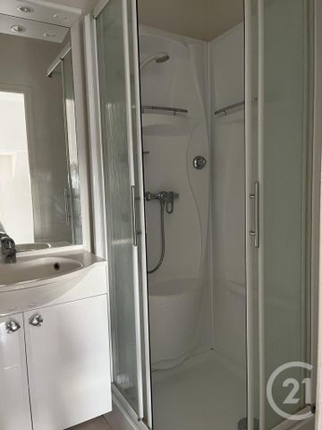 Location Appartement 1 pièce 20m² LA NEUVILLETTE 51100 - Photo 3