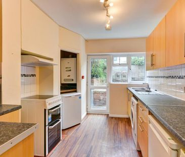 6 bedroom house to rent - Photo 1