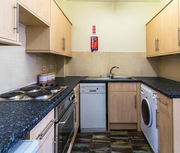 1 bedroom flat to rent - Photo 5