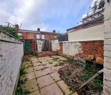 2 bedroom terraced house to rent - Photo 5