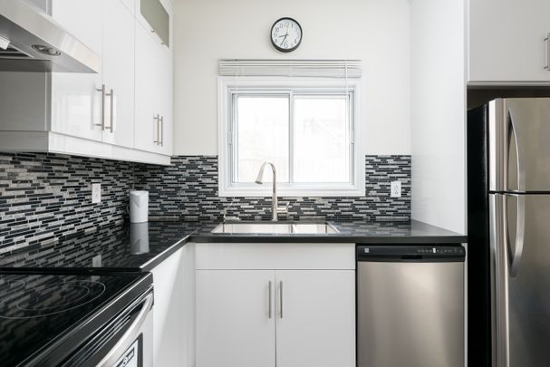 Unit -: Entire unit - Photo 1