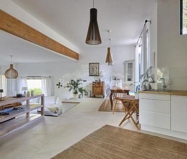 Four Bedroom Lake Front Property, Snagov - Photo 2