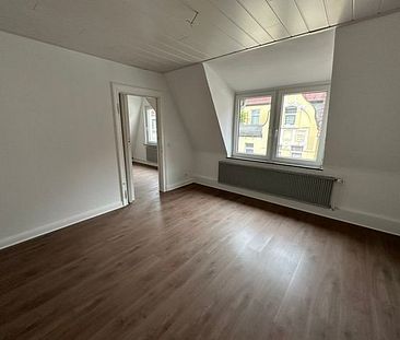 SCHADE HAUSVERWALTUNG - Renovierte 4,5-Zimmerwohnung in zentraler Lage von Lüdenscheid zu vermieten! - Photo 6