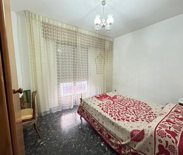 Piso de alquiler en Centro - Photo 3