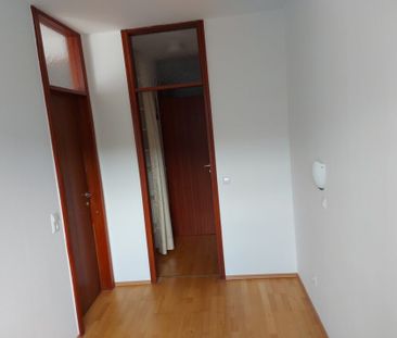 Nussdorf, ruhige + sonnige Wohnung mit 8m² Balkon, Schwimmbad 27°C,... - Foto 5