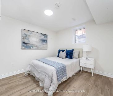 7307 CORK TREE ROW - Photo 2