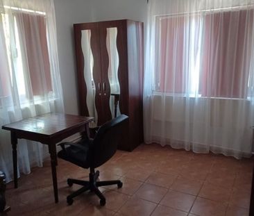 Rent 1 room at the villa, Copou Iasi - Photo 5