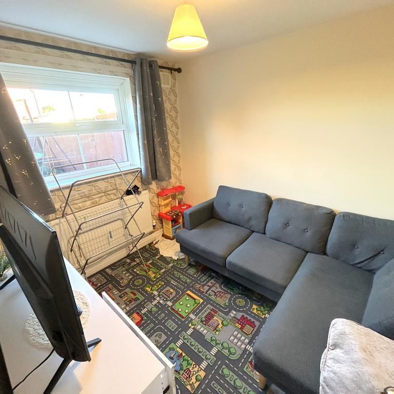 3 bedroom townhouse to rent - Photo 1