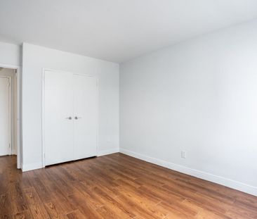 Davisville Village Apartments - Photo 1