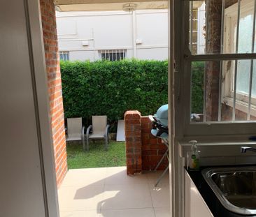 North Sydney - Photo 2