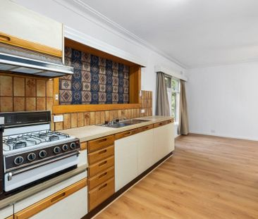 Nunawading - Photo 2