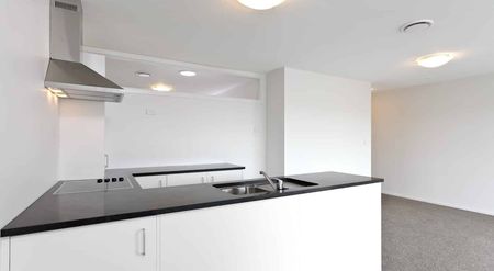 Papakura, 2 bedrooms, $550 per week - 26 Railway West St - Photo 5