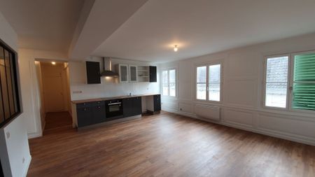 Location Appartement 3 pièces 70m² - Photo 4