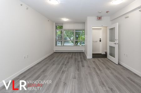 Townhouse in Downtown Vancouver, BC - Photo 5