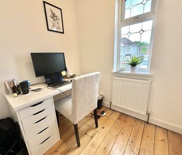 3 Bed Terraced House, Omar Road, CV2 - Photo 3