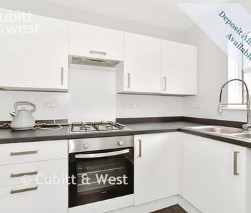 3 bedroom semi-detached house to rent - Photo 2