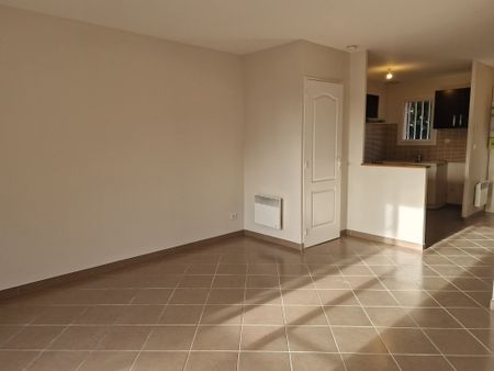 Location Maison 3 pièces 62m² ST MARTIN D ABBAT 45110 - Photo 4