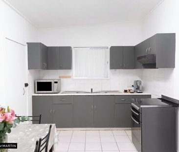 MGM MARTIN - THREE BEDROOM HOUSE - Photo 3