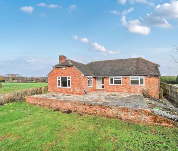 4 bedroom bungalow to rent - Photo 1