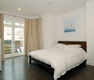 3 bedroom maisonette in Belsize Park - Photo 1