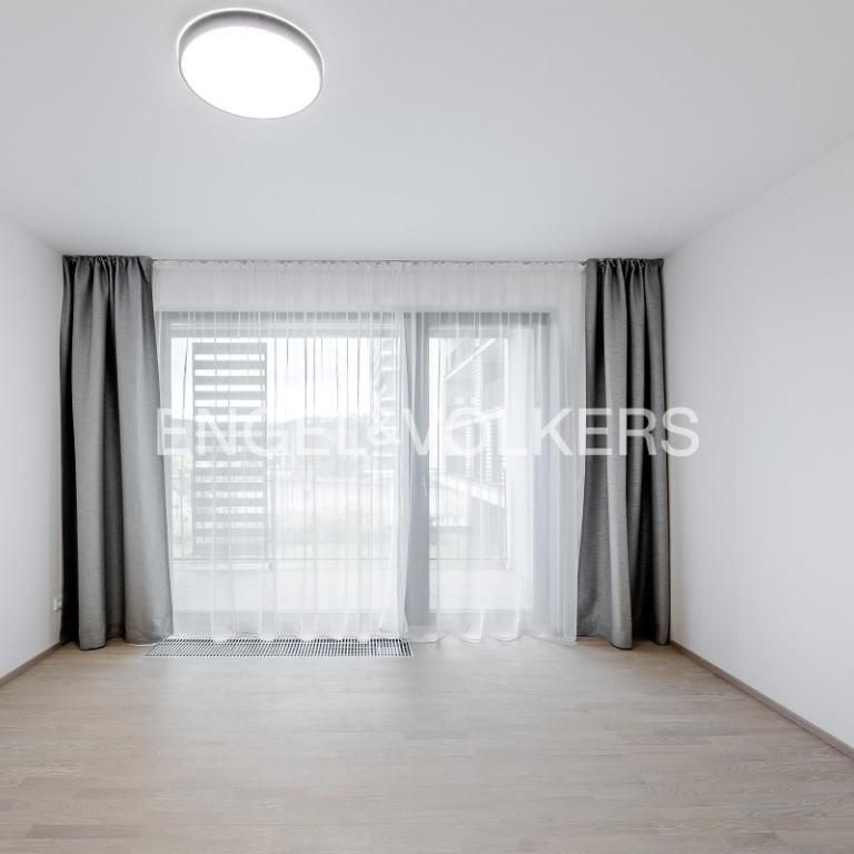 Pronájem bytu 2+kk 56 m2 - Photo 1