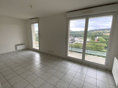 Location Appartement 1 pièce 32m² LES ANDELYS 27700 - Photo 2