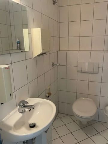 Schöne Penthousewohnung im Zentrum von Altenkirchen - Foto 3