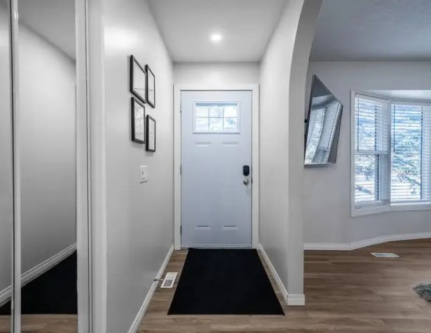 3 Bedroom Main floor | 260 Doverthorn Close Southeast, Calgary - Photo 1