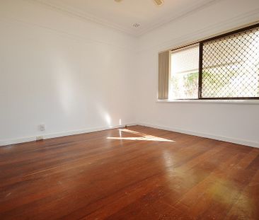 66 Gladstone Road, Rivervale WA 6103 - Photo 5