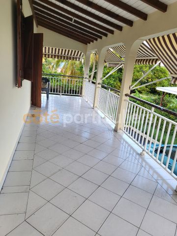 Location Appartement 2 pièces 67m² - Photo 3