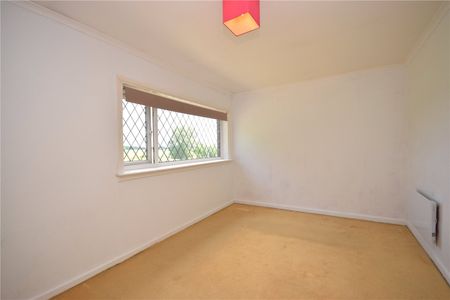 28, Sledmere Lane, Leeds, West Yorkshire, LS14 5DR - Photo 4