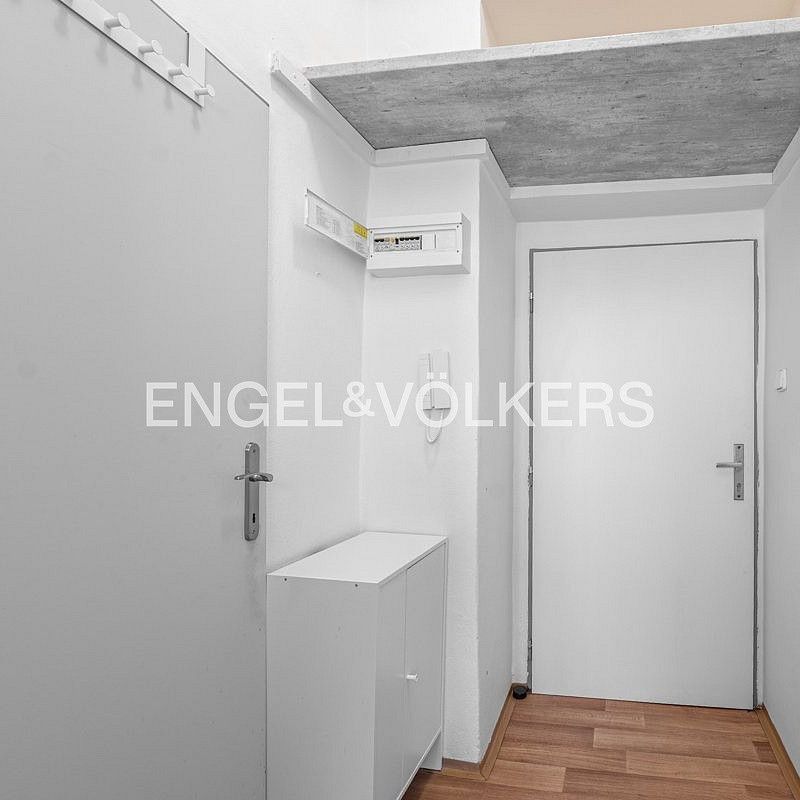 Pronájem bytu 1+kk 24 m² - Photo 1