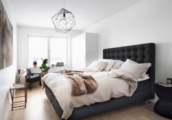 Meterorvägen, Storvreta - Photo 1