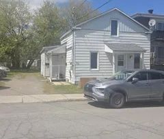 1 room apartment of 55m² in Gatineau - Photo 1