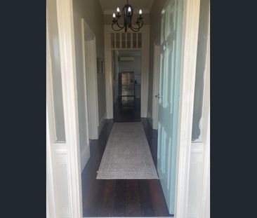 Newly Renovated Long Term BNB Living Doors from Shops and the River - Photo 5