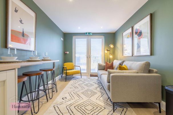 Room 5, 90 Hill Street, Lurgan, BT66 6BQ - Photo 1