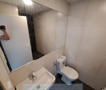 Pronájem bytu 1+kk 42 m2 - Photo 2