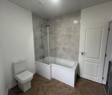 3 bedroom terraced house to rent - Photo 6