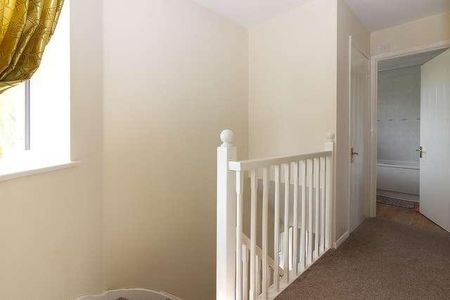 Oldbrook - Spacious Bedroom Home With Garage Close To Cmk & Station, MK6 - Photo 5