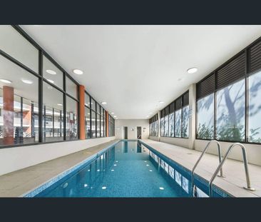 Sun-dread Modern Two Bedroom Apartment With Pool And Gym Access - Photo 2