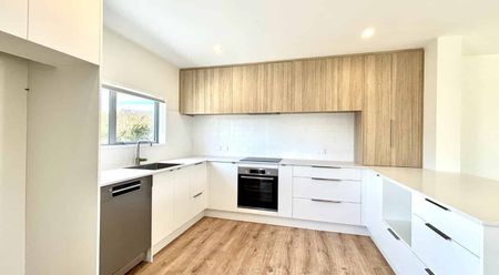 Stunning Property - Photo 5