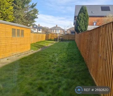 3 bedroom semi-detached house to rent - Photo 1