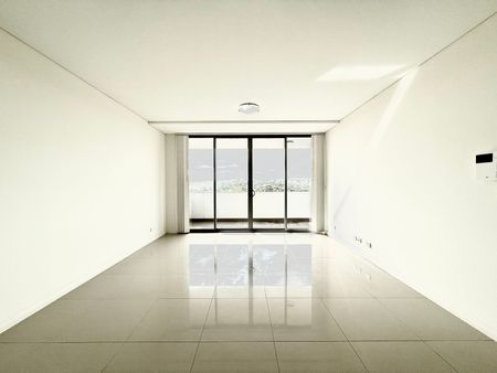 Spacious One Bedroom Apartment in Prime Location - Don't miss out!! - Photo 2