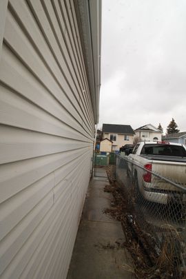 205 Harvest Gold Circle Northeast, Calgary - Photo 1